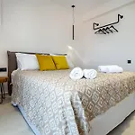 Διαμέρισμα Emmeli's De Lux *