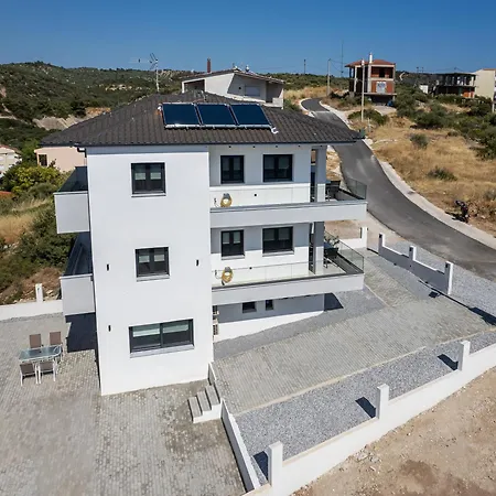 Emmeli's De Lux 公寓